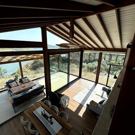 Meria Life Stone House With Lake View In Nature Сеферігісар Екстер'єр фото